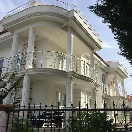 Near Kipa 3 Bedroom *